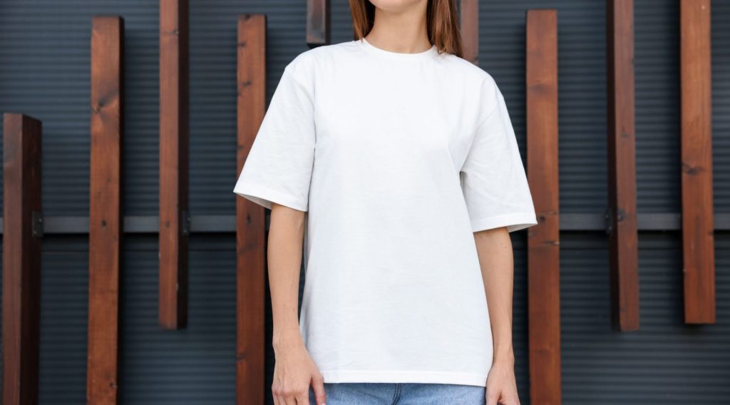 T-shirt-blanc-femme-15-facons-de-le-porter
